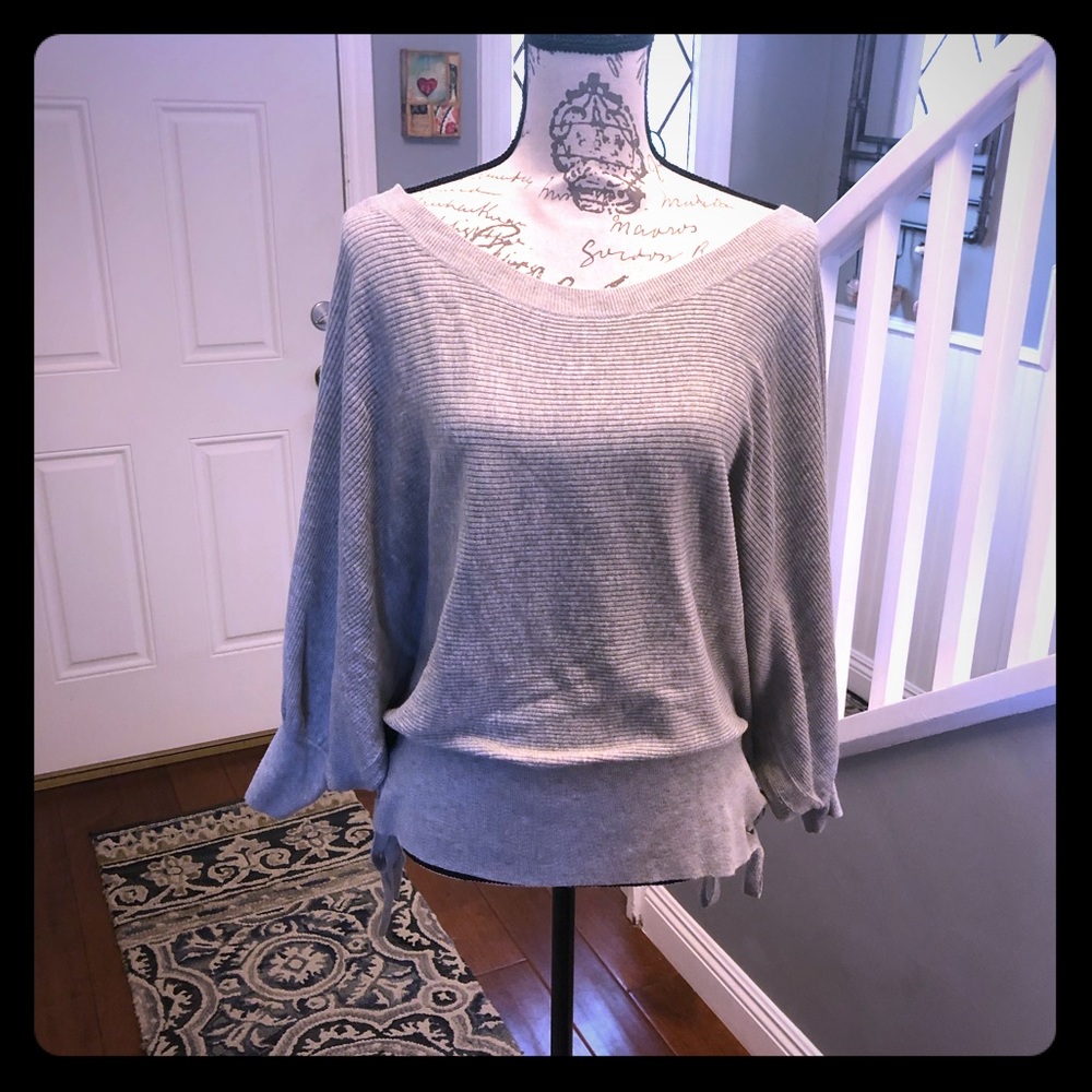 NWT gorgeous grey sweater